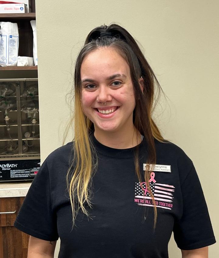 Portrait of Evelynne